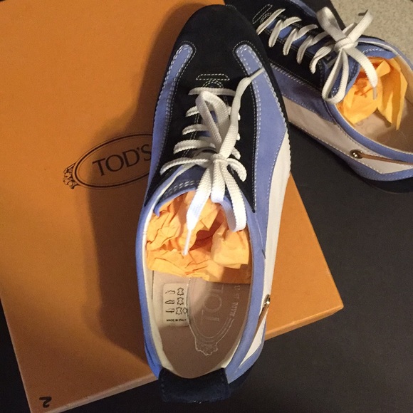 NWOT TOD’S Leather and Suede Sneakers - Picture 8 of 8